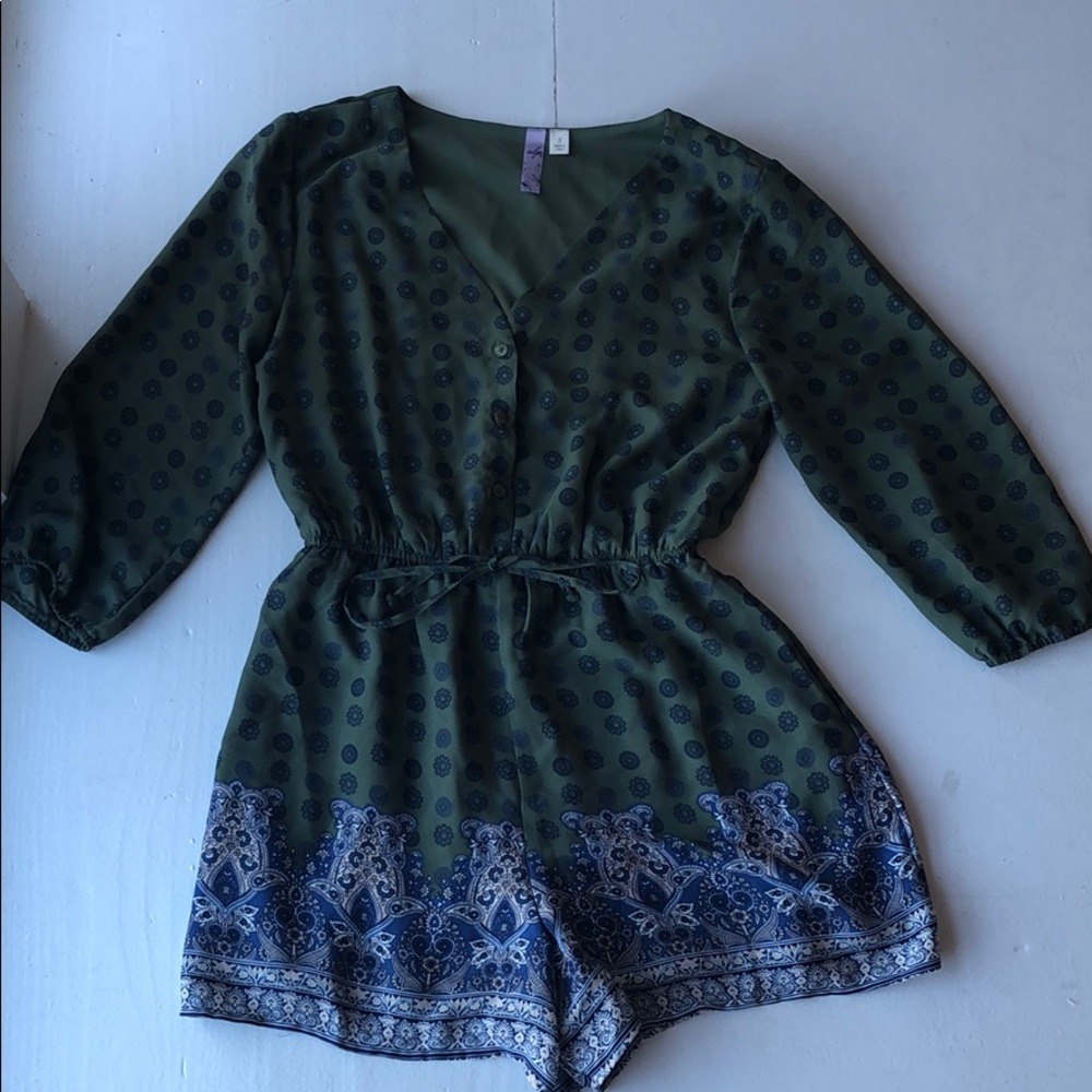 Francesca’s Romper